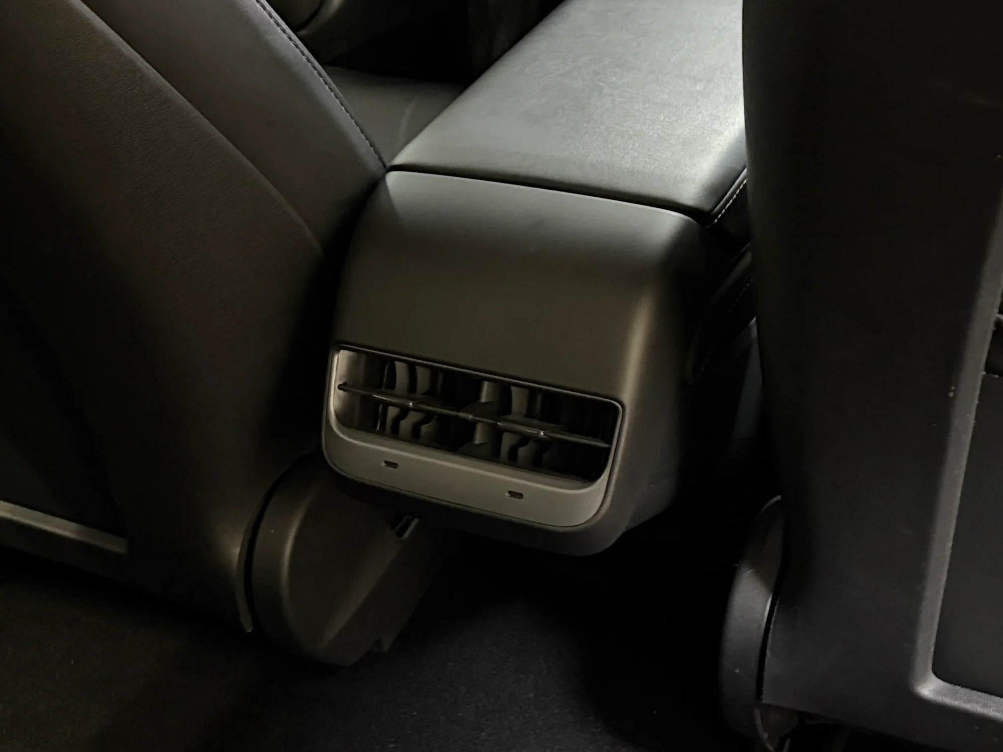 tesla model 3 2023 5YJ3E1EA0PF477030 image tesla model 3 2023 5YJ3E1EA0PF477030 image
